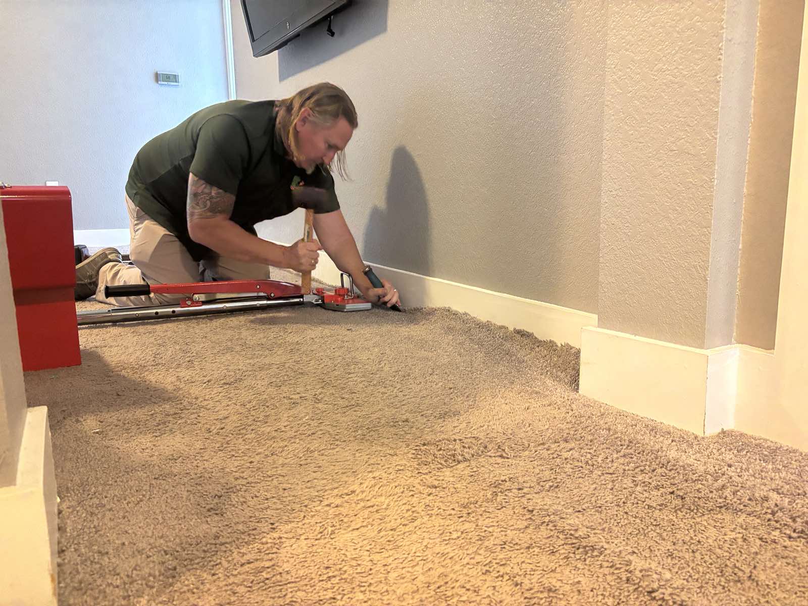 carpet stretching and repair (2)